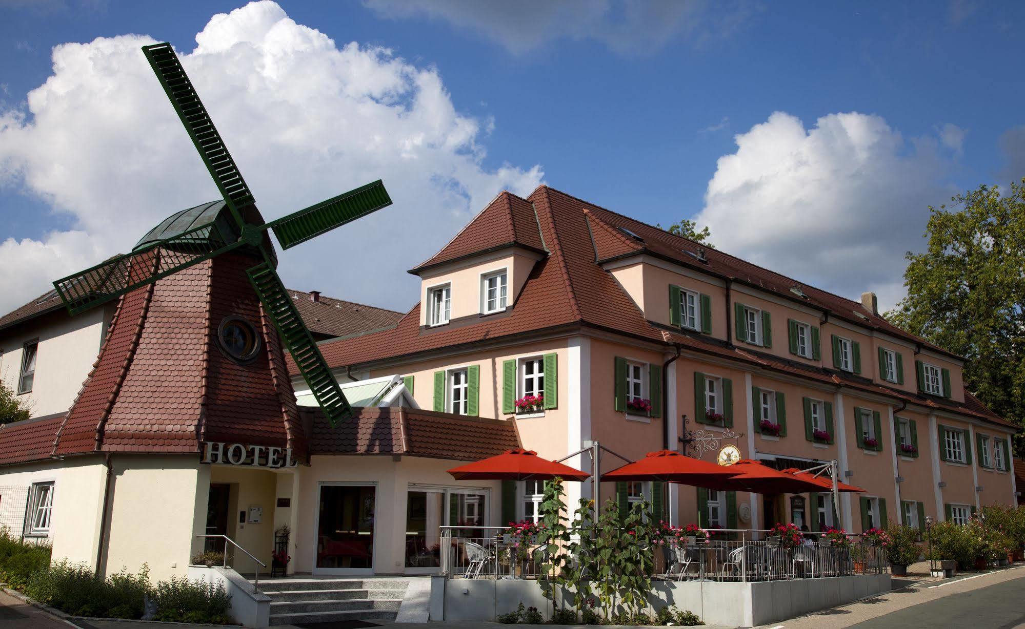 Hotel Restaurant Zur Windmuhle Ansbach Kültér fotó